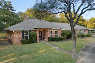 177 Clark Dr, China Spring, TX 76633 - Photo 4