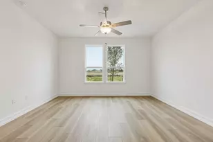 221 Cloverdale Ln, McKinney, TX 75071 - Photo 14