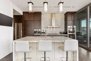 2900 McKinnon St, Dallas, TX 75201 - Photo 12