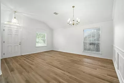 804 Saddleback Lane, Flower Mound, TX 75028 - Photo 4