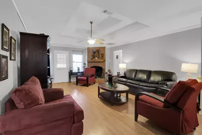 2839 Linden Lane, Grand Prairie, TX 75052 - Photo 6