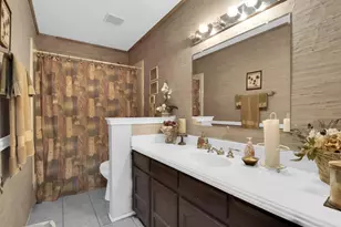 2839 Linden Ln, Grand Prairie, TX 75052 - Photo 16