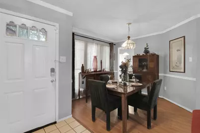 2839 Linden Lane, Grand Prairie, TX 75052 - Photo 4