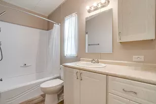 900 Tree Dr, Granbury, TX 76048 - Photo 30