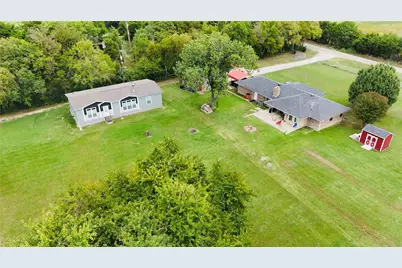 4076 County Road 1088, Celeste, TX 75423 - Photo 2