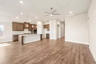 222 Seminole Trail, Alvarado, TX 76009 - Photo 6