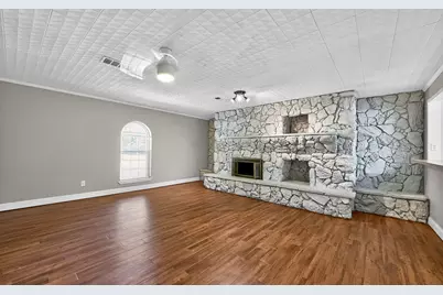 220 Short Street, Burleson, TX 76028 - Photo 8