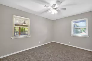 220 Short St, Burleson, TX 76028 - Photo 34