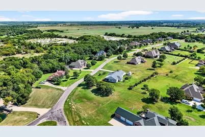 131 Whispering Winds Drive, Gunter, TX 75058 - Photo 4