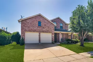 534 Hickory Ln, Fate, TX 75087 - Photo 2