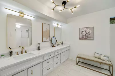 2901 Warren Circle, Irving, TX 75062 - Photo 22