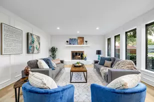 2901 Warren Cir, Irving, TX 75062 - Photo 4