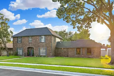 2901 Warren Circle, Irving, TX 75062 - Photo 30