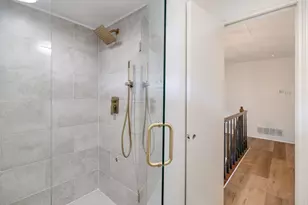 2901 Warren Cir, Irving, TX 75062 - Photo 26
