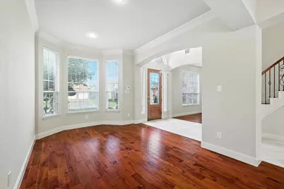 9126 Jasmine Lane, Irving, TX 75063 - Photo 6