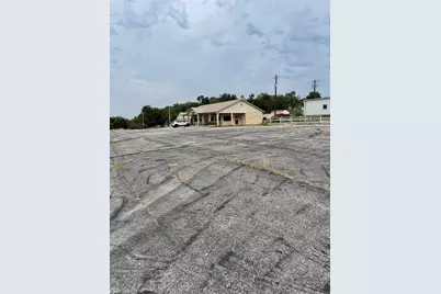 1205 Hovey Street, Bridgeport, TX 76426 - Photo 12