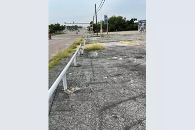 1205 Hovey Street, Bridgeport, TX 76426 - Photo 6