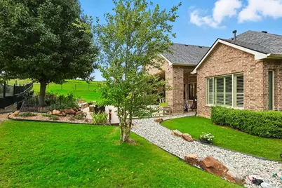 9009 Landmark Lane, Denton, TX 76207 - Photo 32