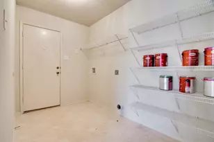 8211 Leaning Oak Ct, Arlington, TX 76002 - Photo 16