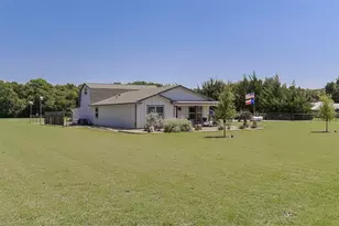2683 Bells Chapel Rd, Waxahachie, TX 75165 - Photo 22