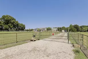 2683 Bells Chapel Rd, Waxahachie, TX 75165 - Photo 24