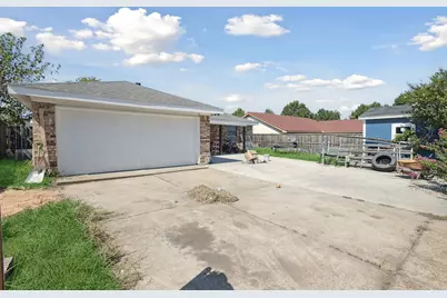 2823 Rio Grande Pass, Mesquite, TX 75150 - Photo 4