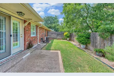 209 Pecan Village Circle, Waco, TX 76710 - Photo 30