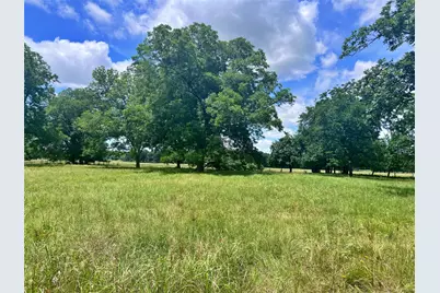 695 County Road 1210, Lake Creek, TX 75450 - Photo 32
