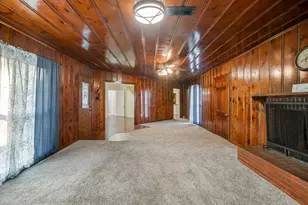 215 Sunset Dr, Cleburne, TX 76033 - Photo 28