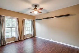 215 Sunset Dr, Cleburne, TX 76033 - Photo 14