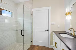 1411 Ridgeview Cir, Granbury, TX 76048 - Photo 14