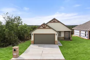 1411 Ridgeview Cir, Granbury, TX 76048 - Photo 1