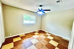 1822 Vine St, Brownwood, TX 76801 - Photo 10