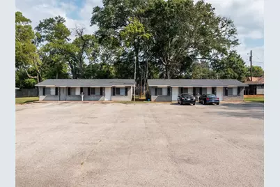 411 Johnson Street, Marshall, TX 75670 - Photo 2