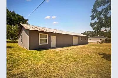 521 Wood, Axtell, TX 76624 - Photo 22