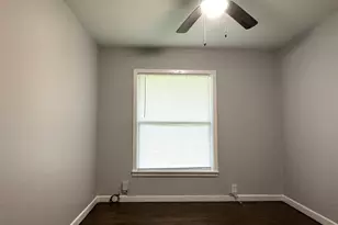 2312 N Shannon St, Sherman, TX 75092 - Photo 14