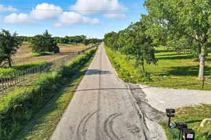 1286 Co Rd 4698, Boyd, TX 76023 - Photo 36