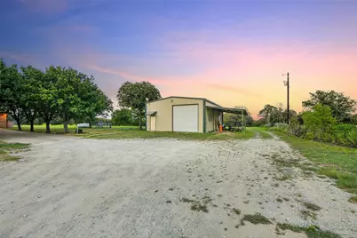 1286 County Road 4698, Boyd, TX 76023 - Photo 30