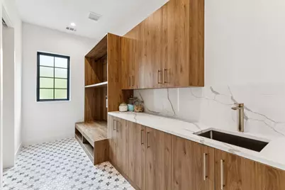 3921 Hawthorne Avenue, Dallas, TX 75219 - Photo 22