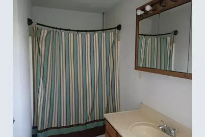 634 E Eubank Street, Mabank, TX 75147 - Photo 20