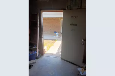 634 E Eubank Street, Mabank, TX 75147 - Photo 10