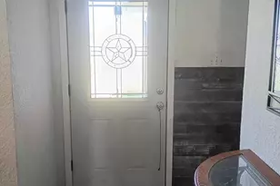 634 E Eubank St, Mabank, TX 75147 - Photo 12