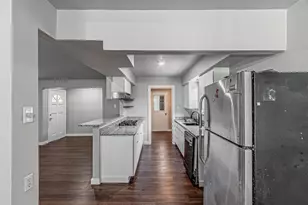 1018 McCallum Dr, Garland, TX 75042 - Photo 18