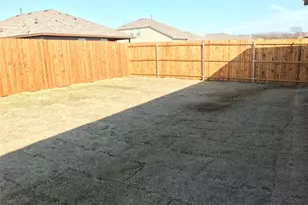 216 Sunken Meadow Ct, Denton, TX 76210 - Photo 18