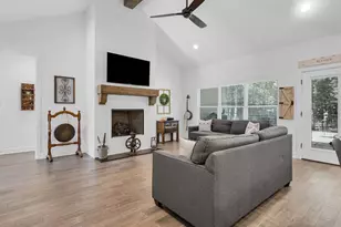 288 Scenic Wood Dr, Reno, TX 76020 - Photo 8