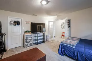 217 Hackney St, Waxahachie, TX 75165 - Photo 22