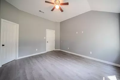110 Red Oak, Mabank, TX 75156 - Photo 12