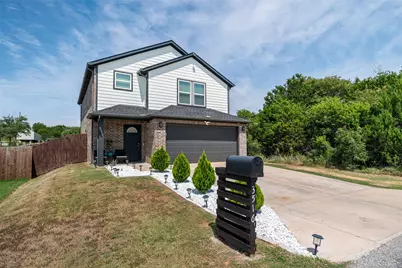 3516 Mulberry Drive, Granbury, TX 76048 - Photo 1