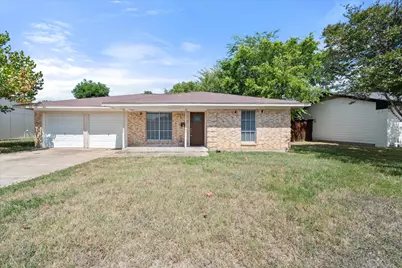 427 Azalea Lane, Duncanville, TX 75137 - Photo 1