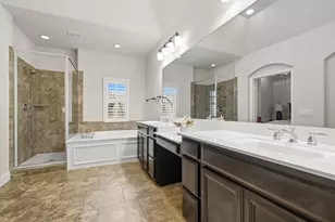 2665 Sherwood Dr, Lewisville, TX 75067 - Photo 22